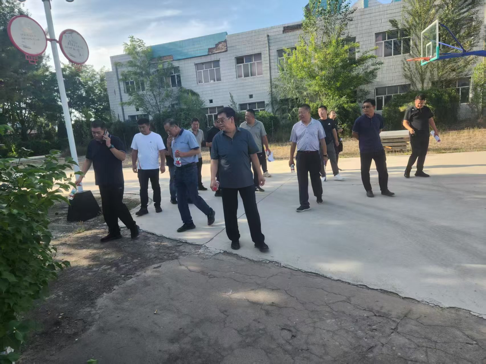 商洛市塑胶地面混合型塑胶跑道 - 价格